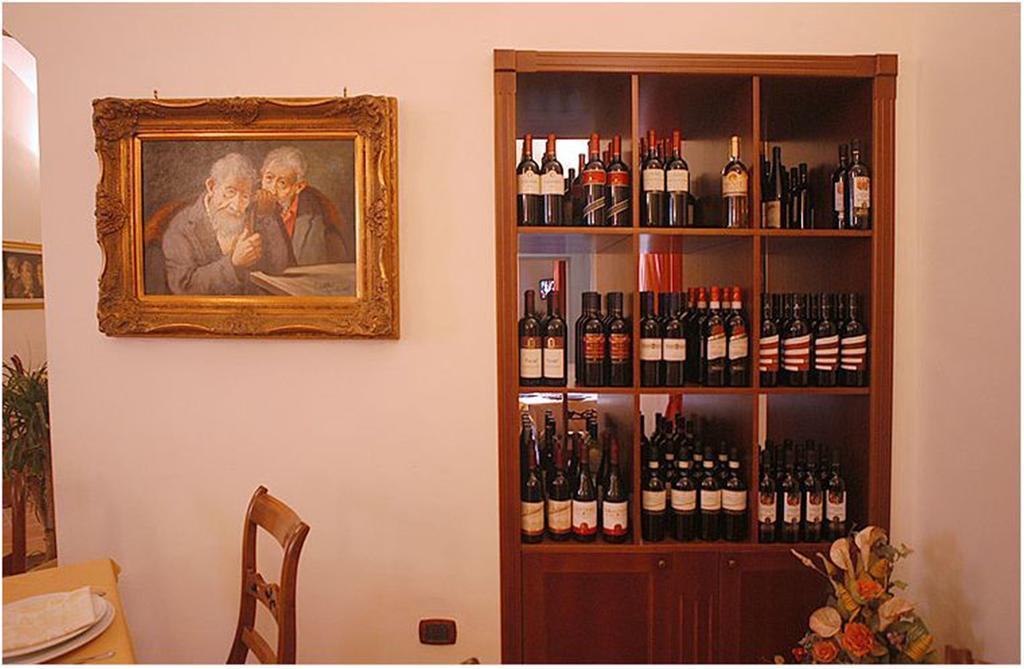 Hotel Ristorante Novecento Caserta Exterior photo
